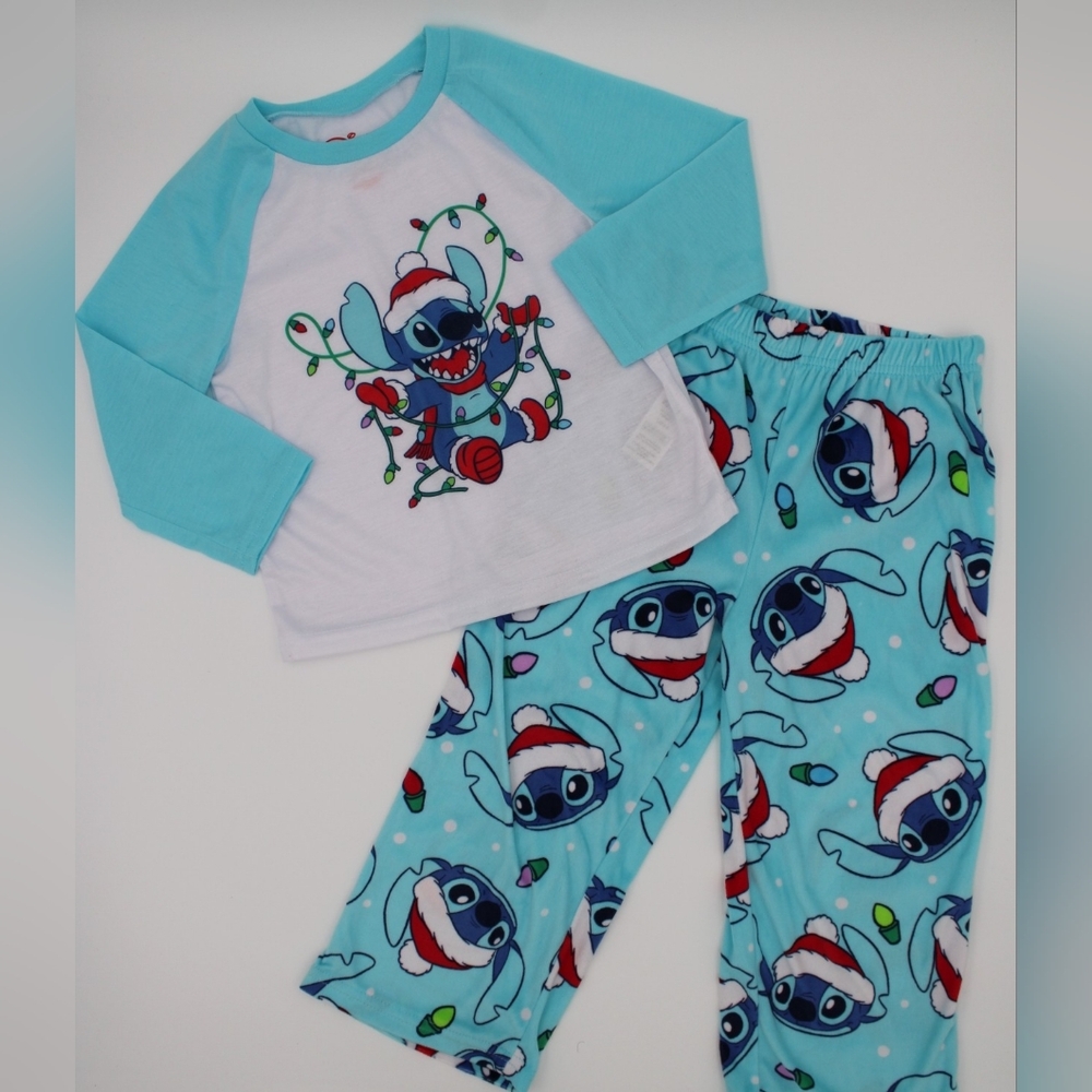 Disney Stitch Kids Christmas Pajama Set Size 4